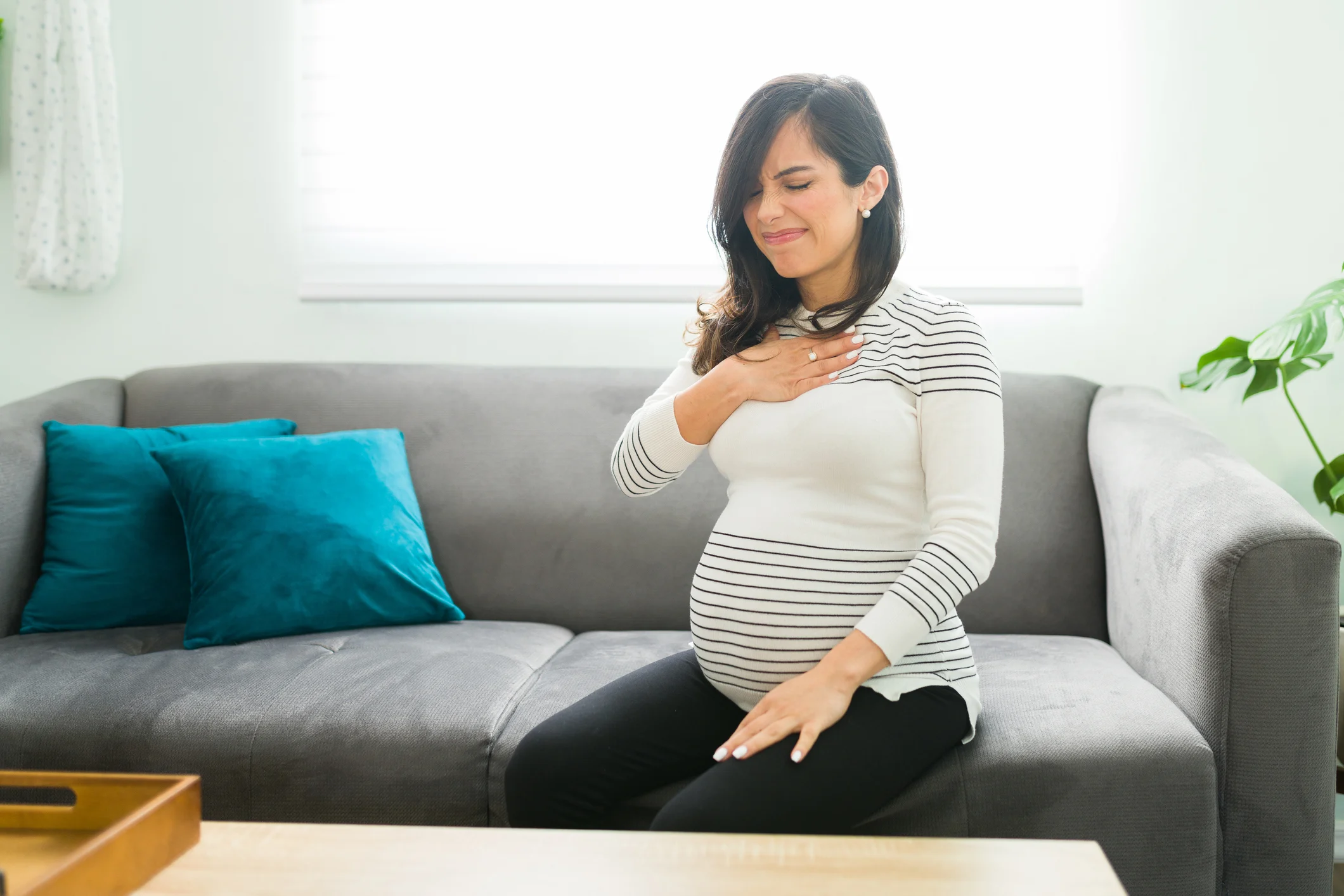 10 Tips To Soothe Heartburn During Pregnancy
