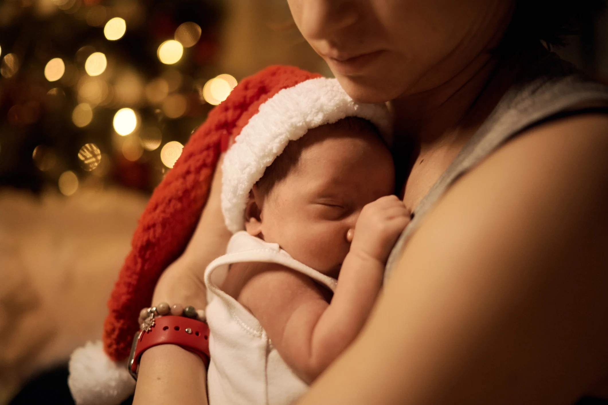 Holiday Gift Ideas For A New Mom